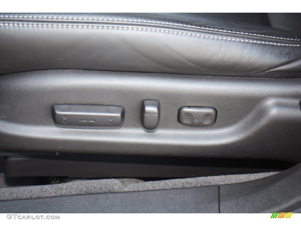 2010 Acura TL 3.7 SH-AWD Technology Controls Photo #78358920