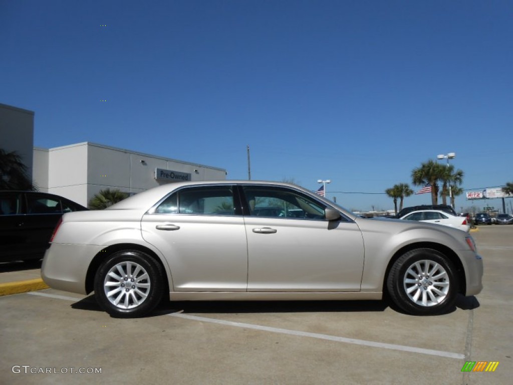 Cashmere Pearl 2012 Chrysler 300 Standard 300 Model Exterior Photo #78359772