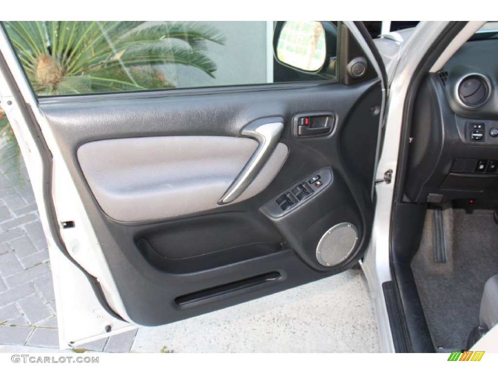 2004 Toyota RAV4 Standard RAV4 Model Dark Charcoal Door Panel Photo #78360096
