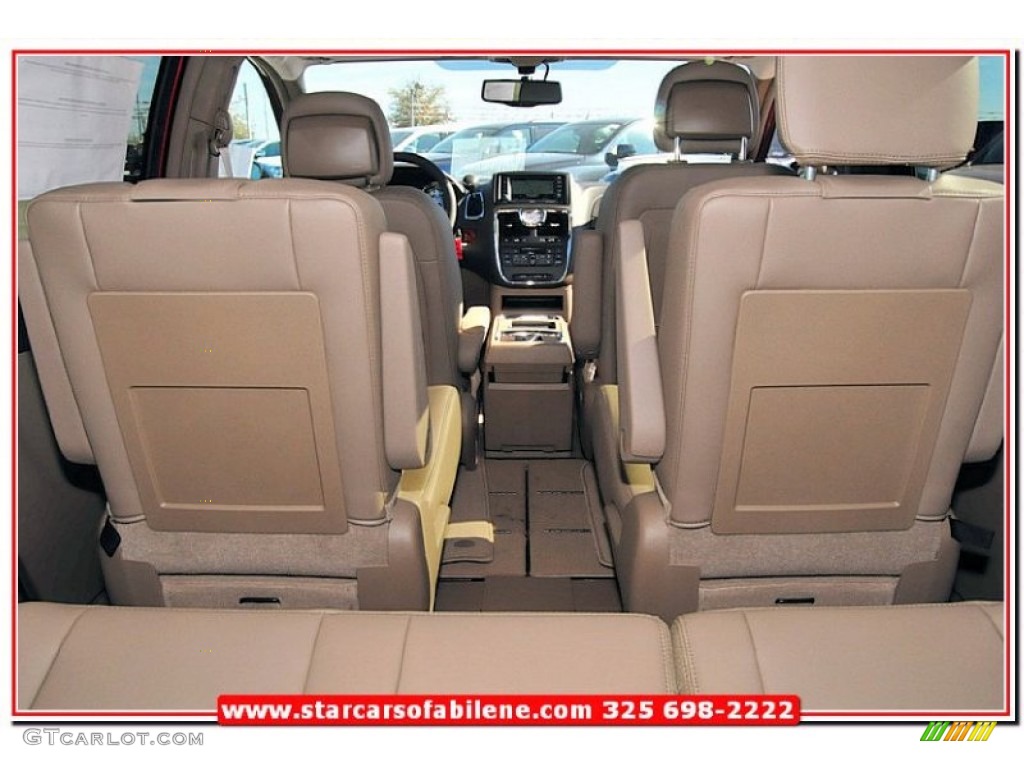 2013 Town & Country Touring - Deep Cherry Red Crystal Pearl / Dark Frost Beige/Medium Frost Beige photo #22