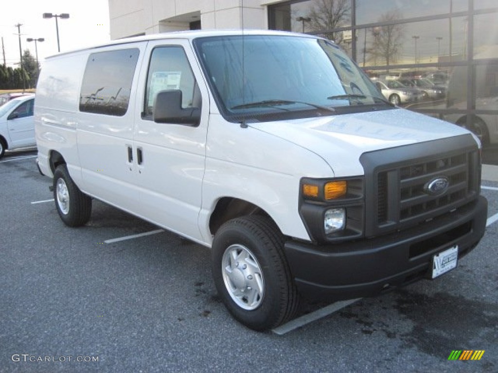 Oxford White 2013 Ford E Series Van E350 Cargo Exterior Photo #78361133