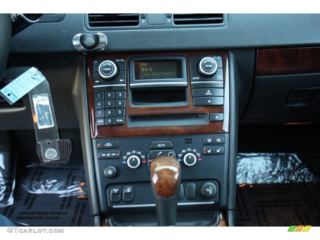 2009 XC90 V8 AWD - Oyster Grey Metallic / Off Black photo #24