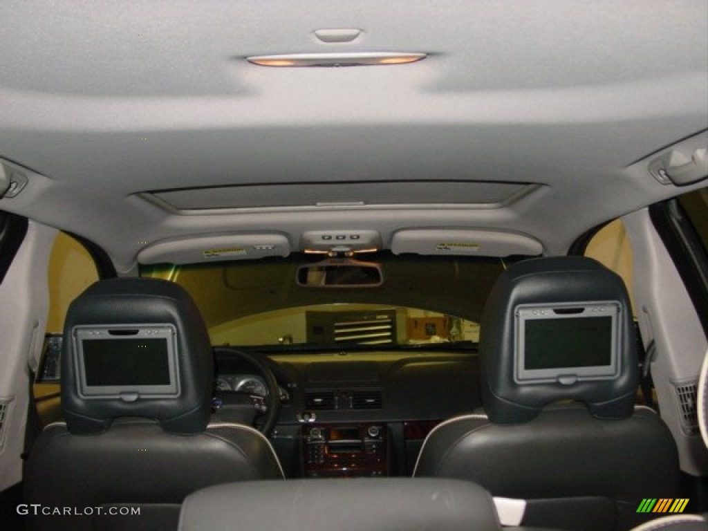 2009 Volvo XC90 V8 AWD Entertainment System Photos