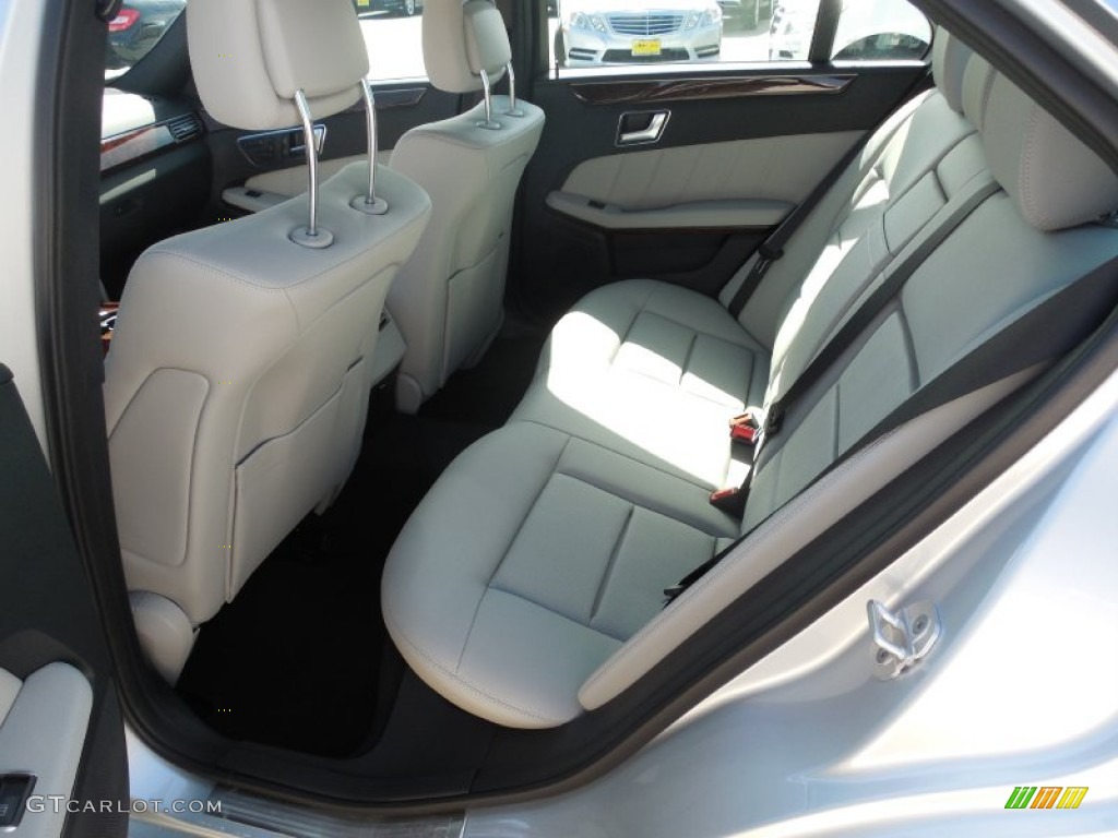 2013 Mercedes-Benz E 350 Sedan Rear Seat Photo #78361875