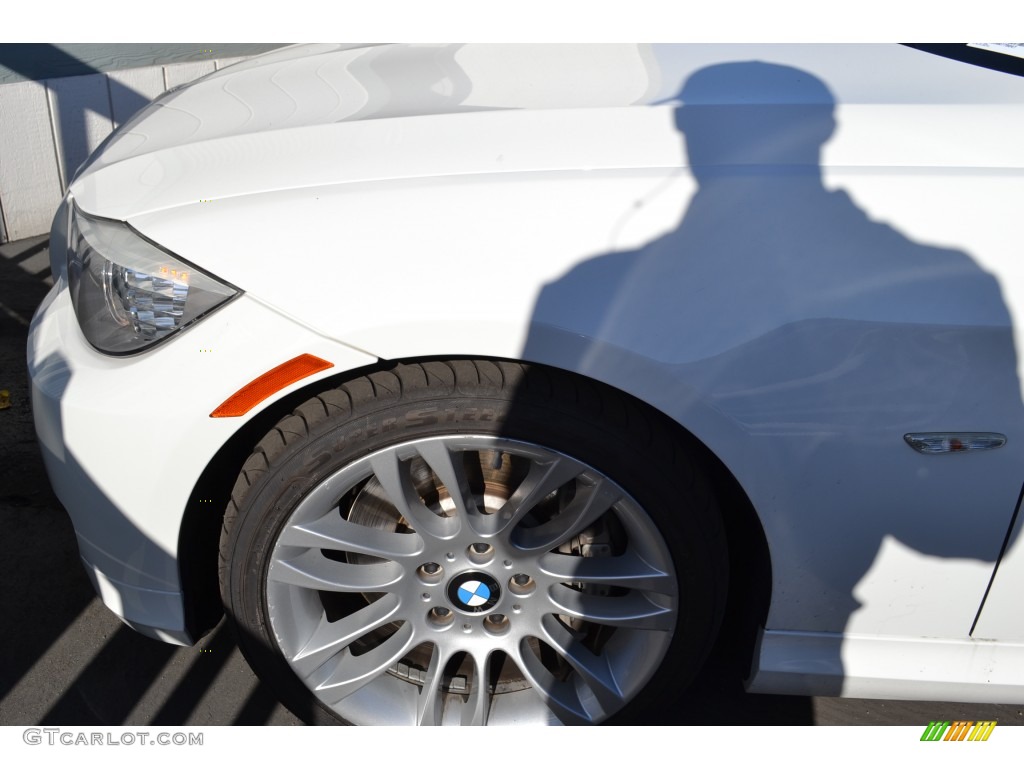 2010 3 Series 335d Sedan - Alpine White / Black photo #2