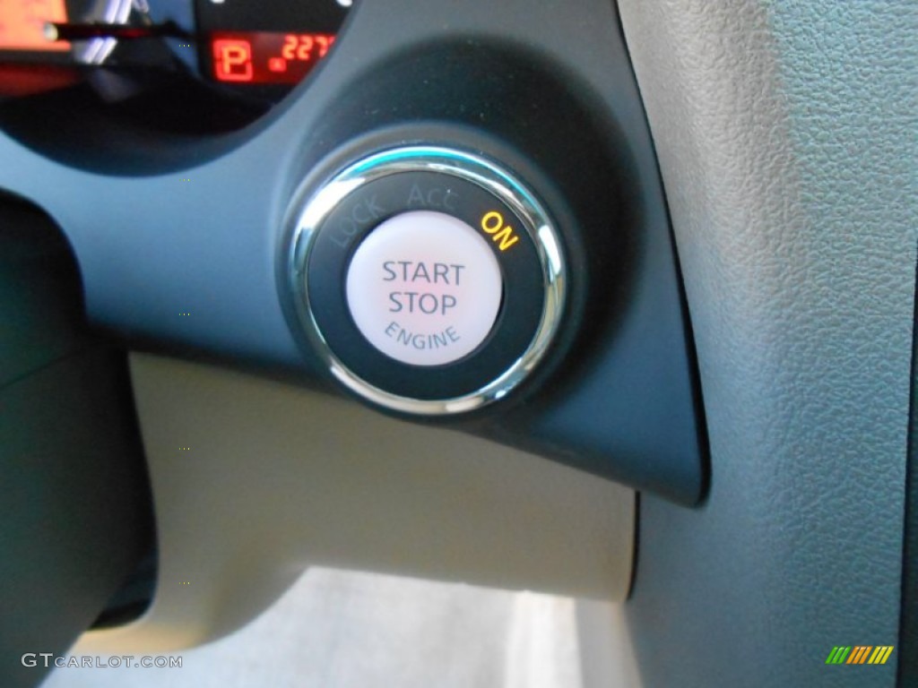 2012 Nissan Altima 2.5 S Controls Photo #78365616