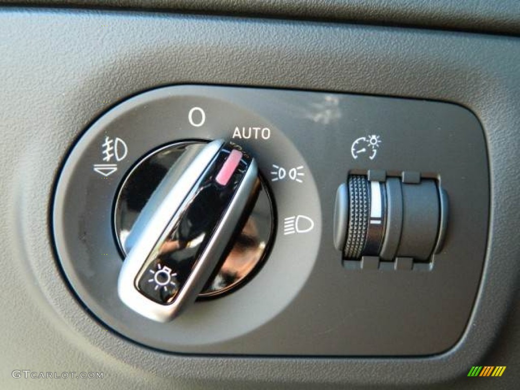 2013 Audi TT S 2.0T quattro Coupe Controls Photo #78366291