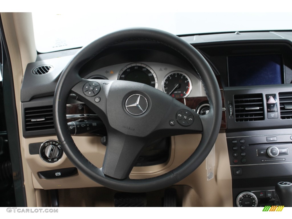2010 GLK 350 4Matic - Jade Green Metallic / Almond/Black photo #7