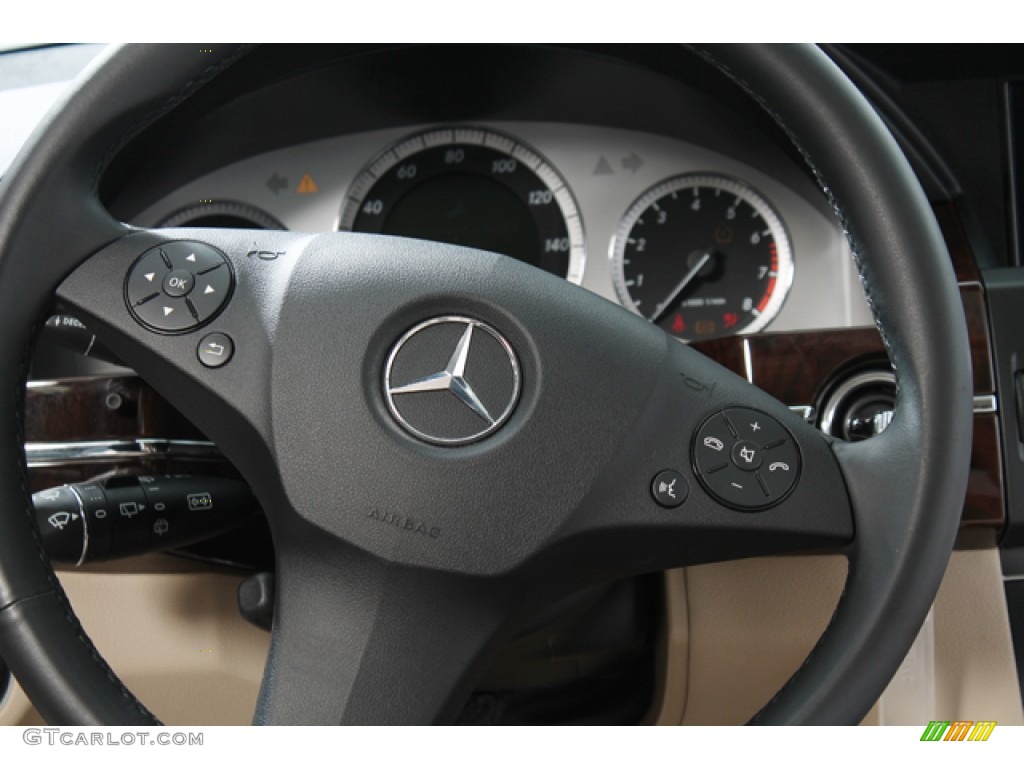 2010 GLK 350 4Matic - Jade Green Metallic / Almond/Black photo #8