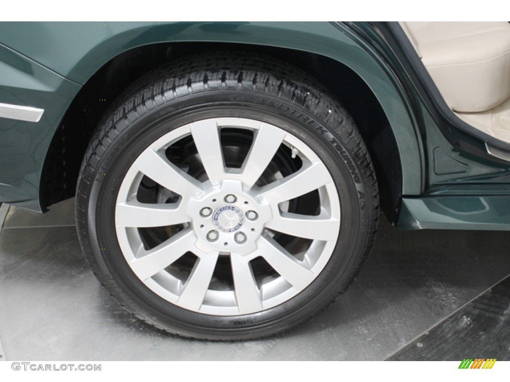2010 GLK 350 4Matic - Jade Green Metallic / Almond/Black photo #30