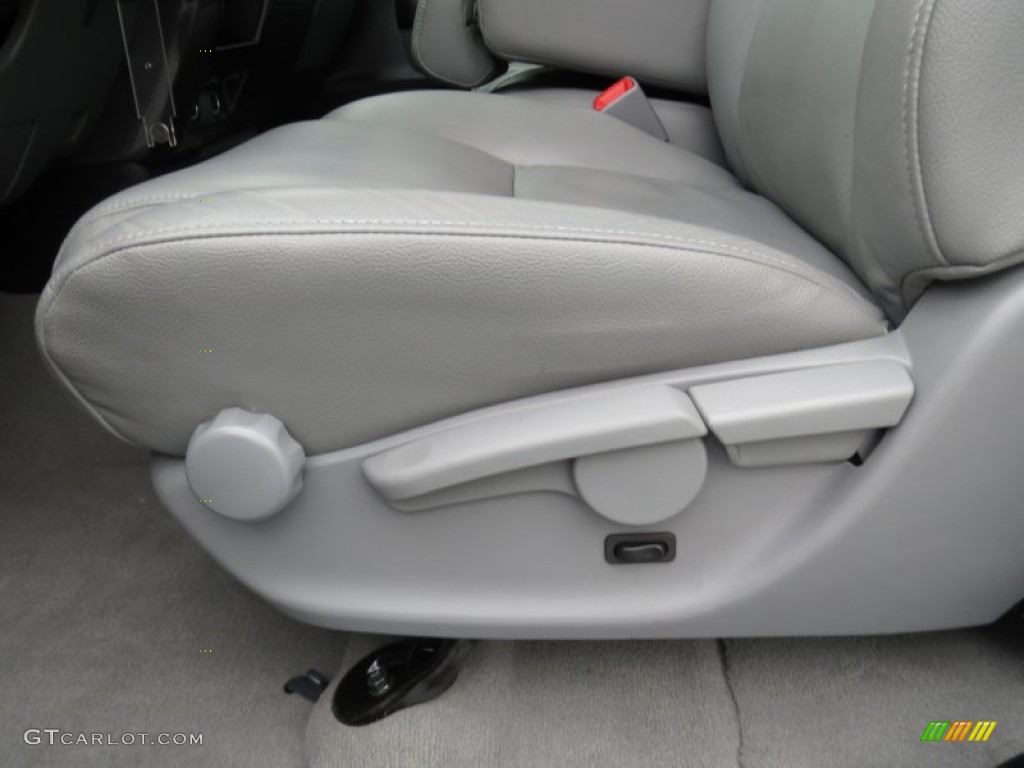 2011 Toyota Tundra X-SP Double Cab Front Seat Photos