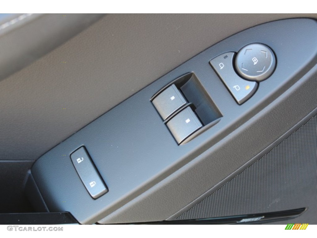 2013 Cadillac CTS -V Coupe Controls Photo #78368886