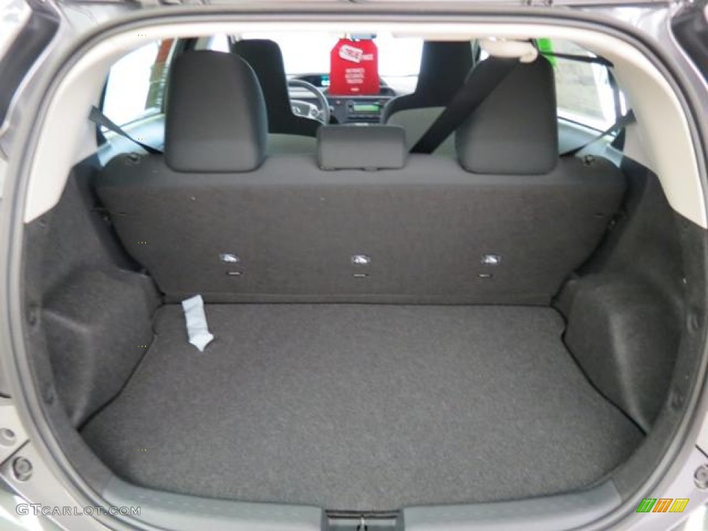 2013 Toyota Prius c Hybrid One Trunk Photo #78369022