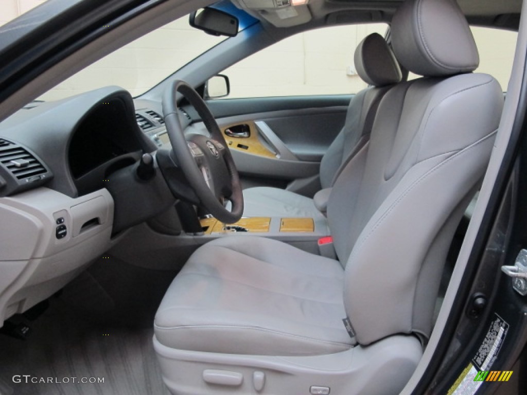 2007 Toyota Camry XLE V6 interior Photo #78370820