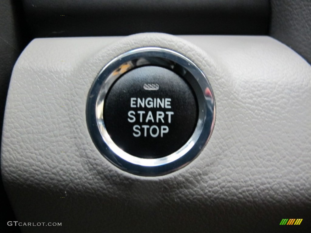 2007 Toyota Camry XLE V6 Controls Photo #78371019