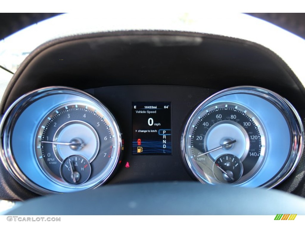 2012 Chrysler 300 Limited Gauges Photo #78372093