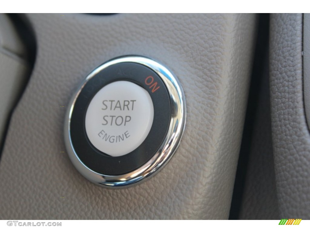 2013 Infiniti G 37 Convertible Controls Photo #78372774