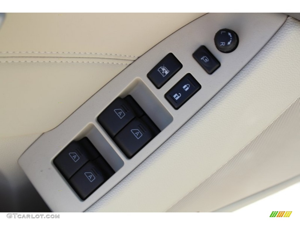 2013 Infiniti G 37 Convertible Controls Photo #78372786
