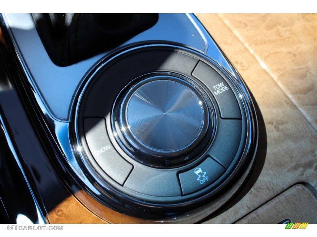 2013 Infiniti QX 56 Controls Photo #78372981