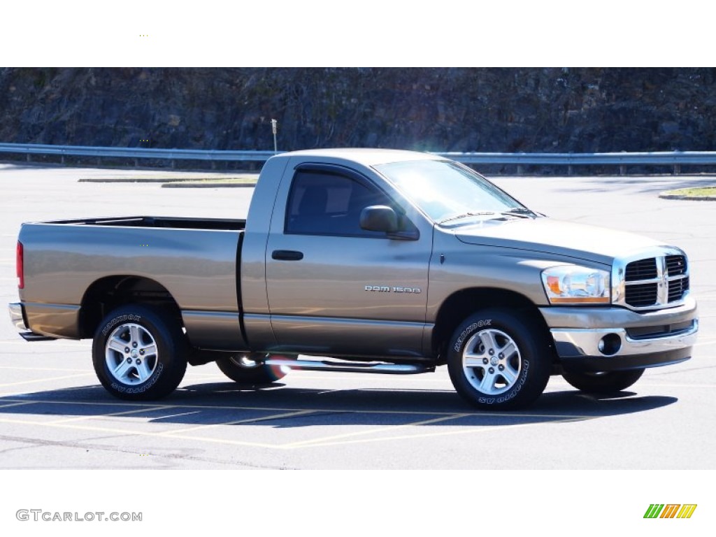 2006 Ram 1500 SLT Regular Cab - Light Khaki Metallic / Medium Slate Gray photo #7