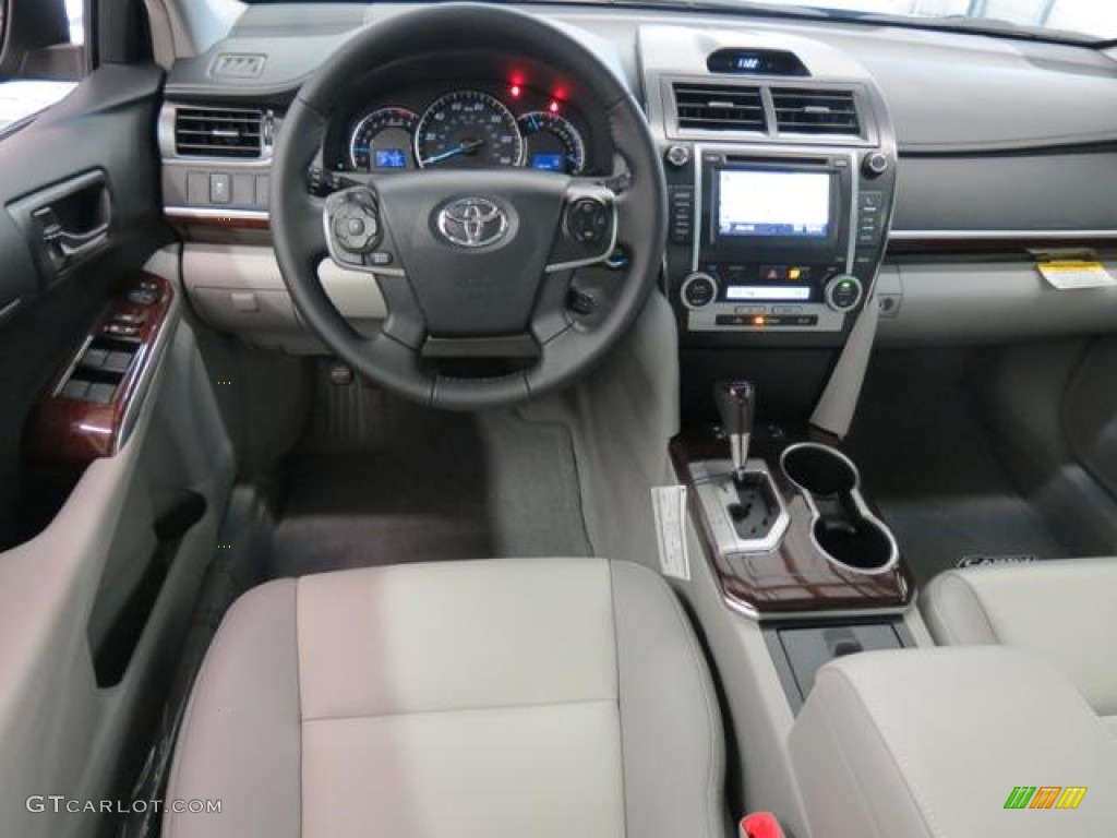 2013 Camry XLE - Cosmic Gray Metallic / Ash photo #5
