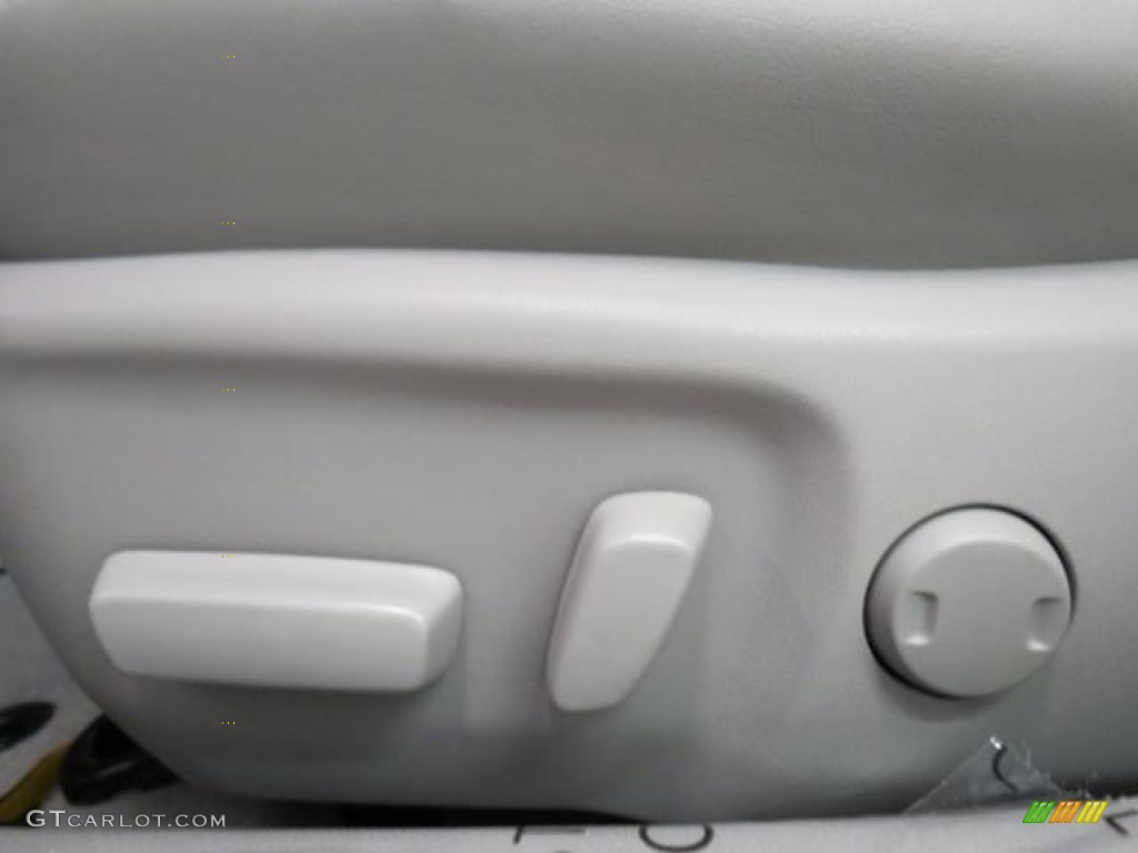 2013 Camry XLE - Cosmic Gray Metallic / Ash photo #9