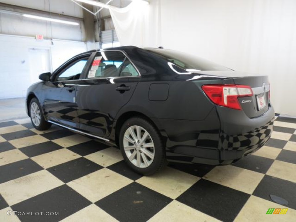 2013 Camry XLE - Cosmic Gray Metallic / Ash photo #22