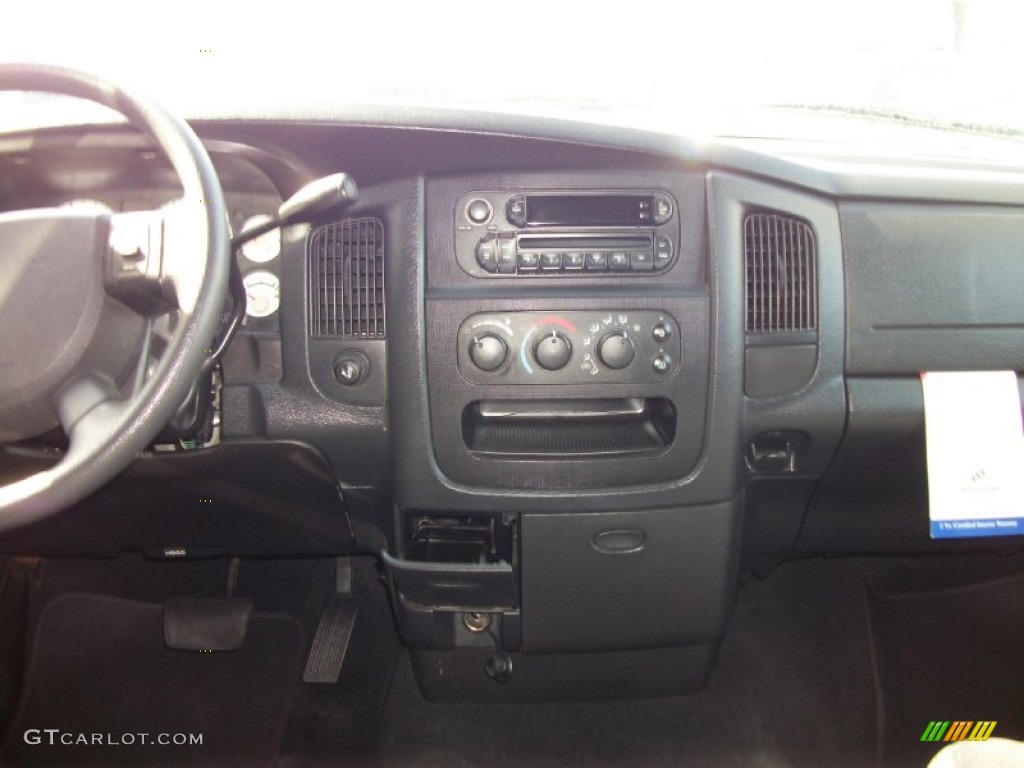 2005 Ram 1500 ST Quad Cab - Mineral Gray Metallic / Dark Slate Gray photo #8