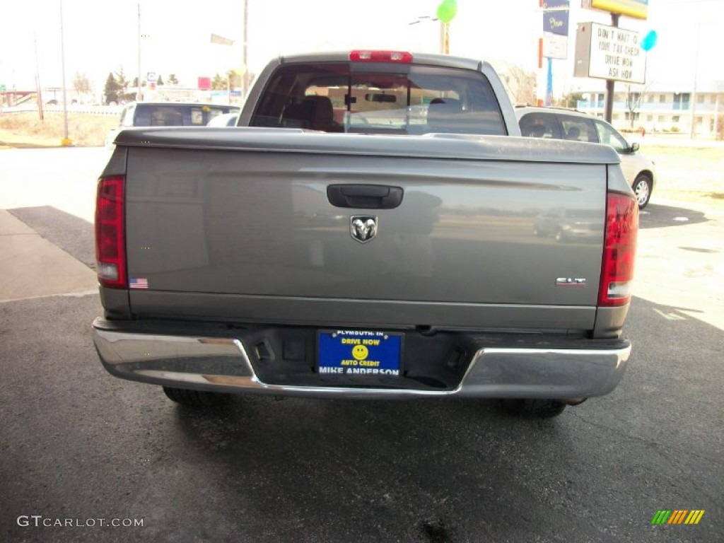 2005 Ram 1500 ST Quad Cab - Mineral Gray Metallic / Dark Slate Gray photo #10