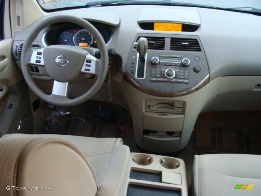 2007 Nissan Quest 3.5 Dashboard Photos