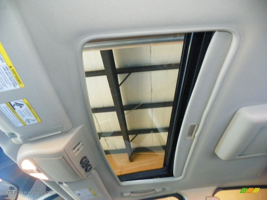 2009 Armada LE - Smoke Metallic / Charcoal photo #17