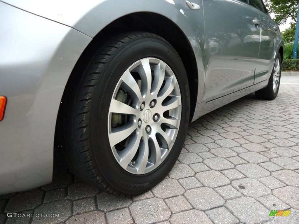 2010 Suzuki Kizashi SE Wheel Photo #78379988