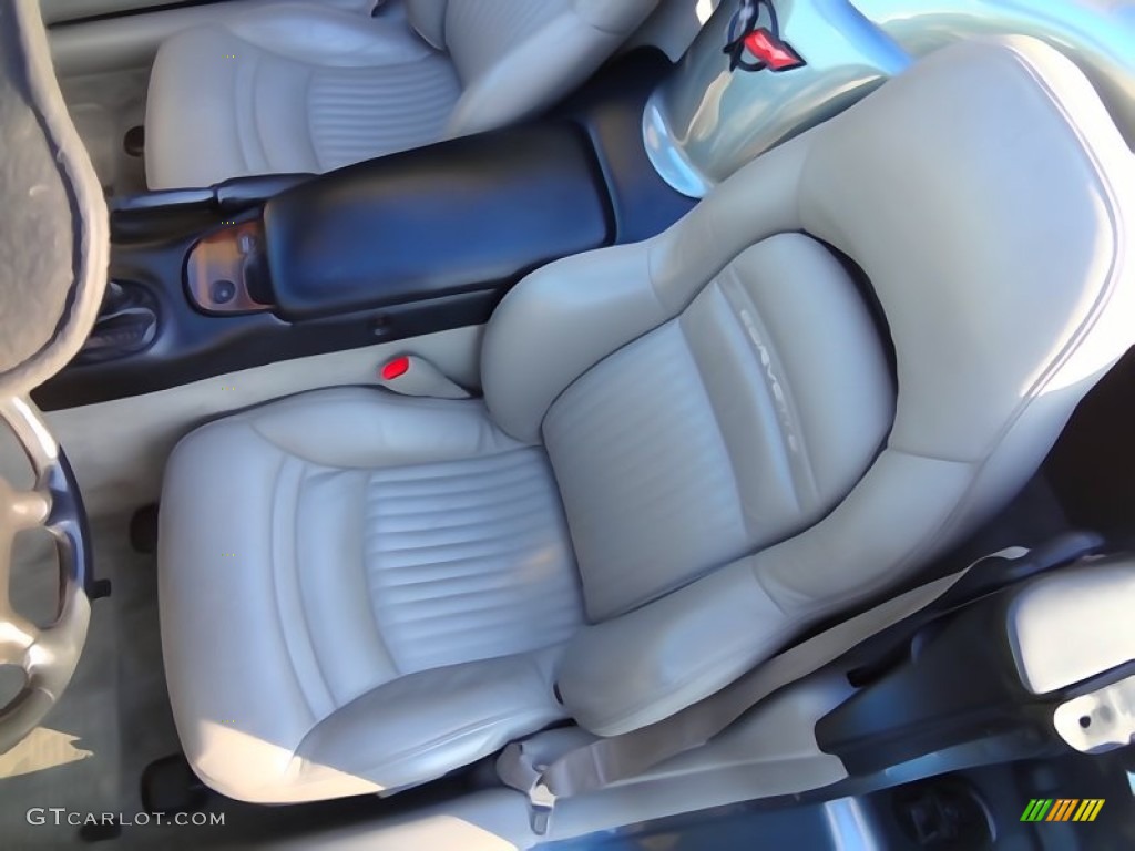 2004 Chevrolet Corvette Convertible Front Seat Photo #78381803