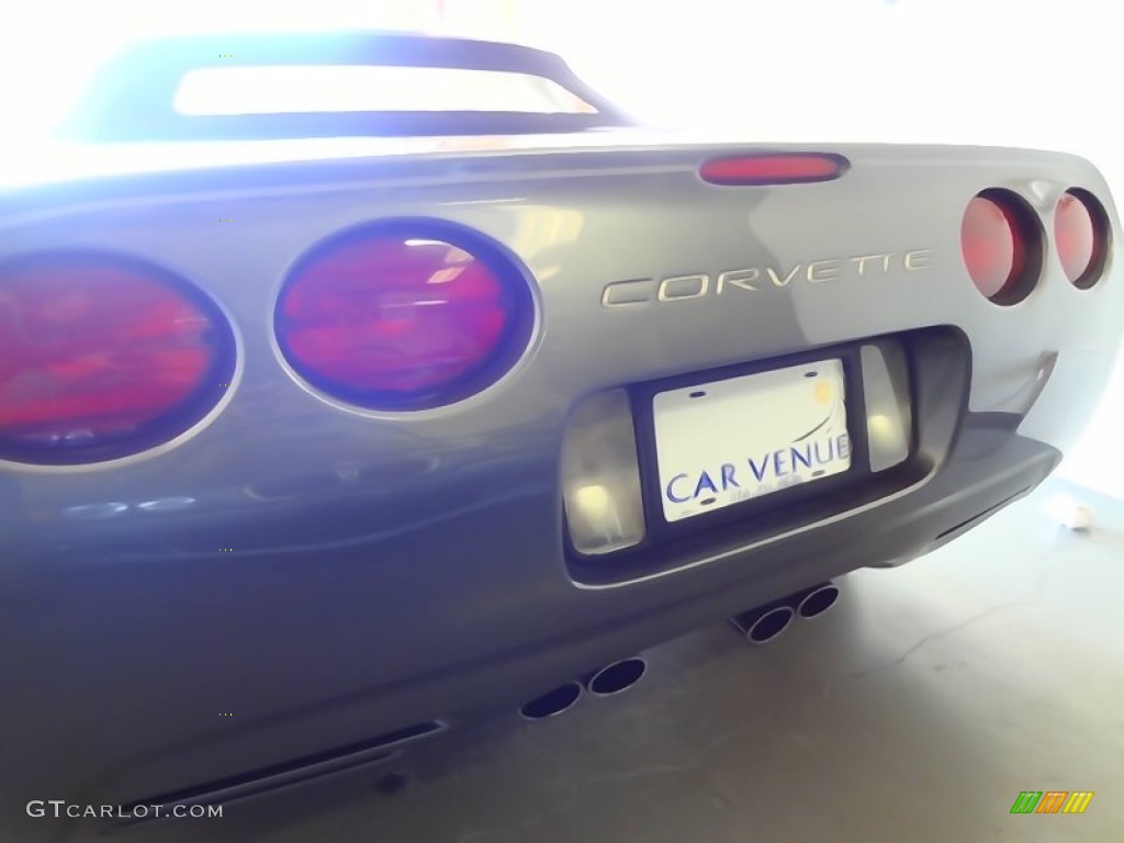 2004 Corvette Convertible - Medium Spiral Gray Metallic / Light Gray photo #21