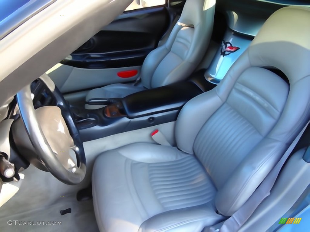 2004 Chevrolet Corvette Convertible Front Seat Photo #78382211