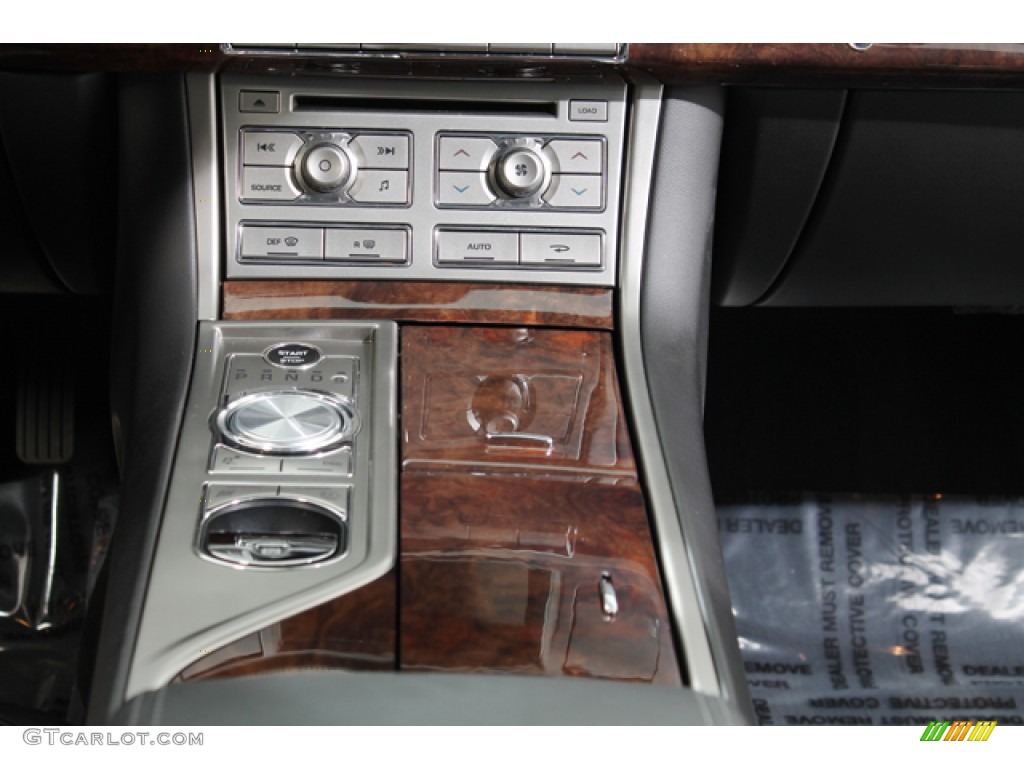 2011 Jaguar XF Premium Sport Sedan Controls Photo #78383004