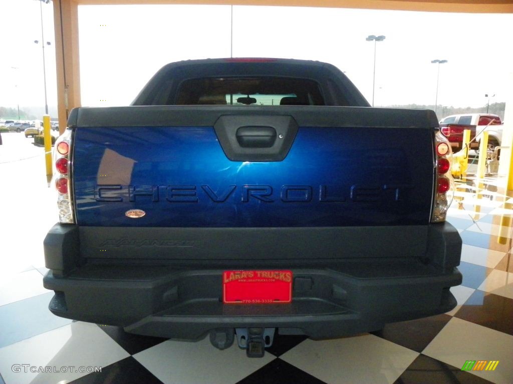 2003 Avalanche 1500 Z71 4x4 - Arrival Blue / Dark Charcoal photo #5