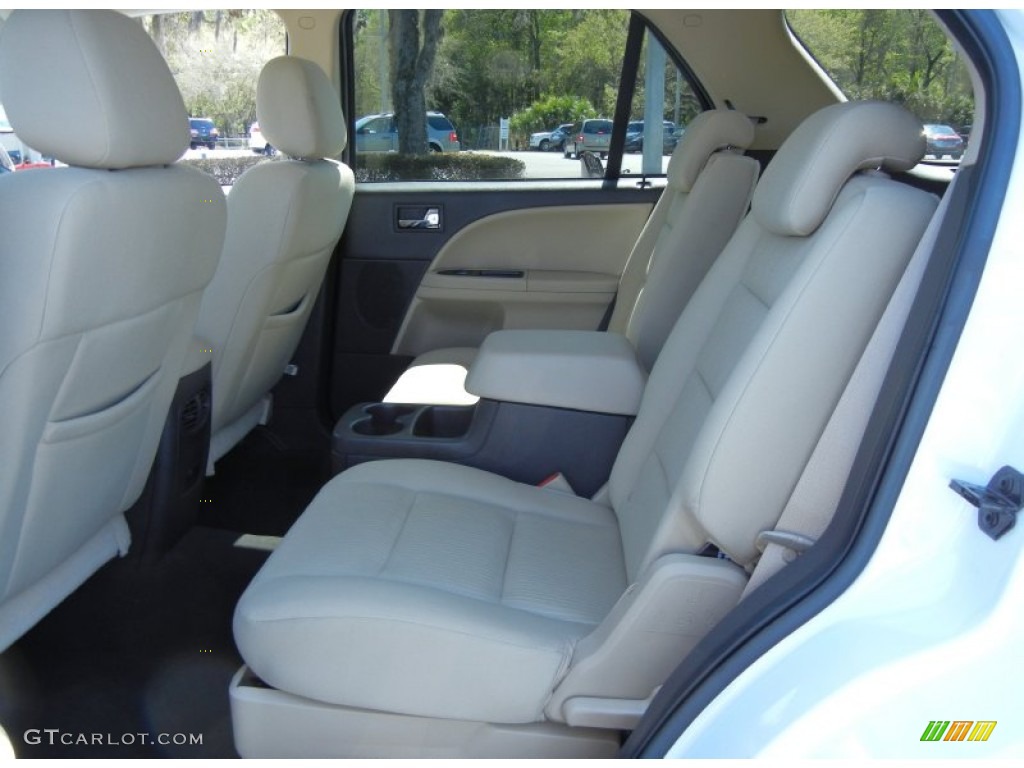 2008 Taurus X SEL - Oxford White / Camel photo #15