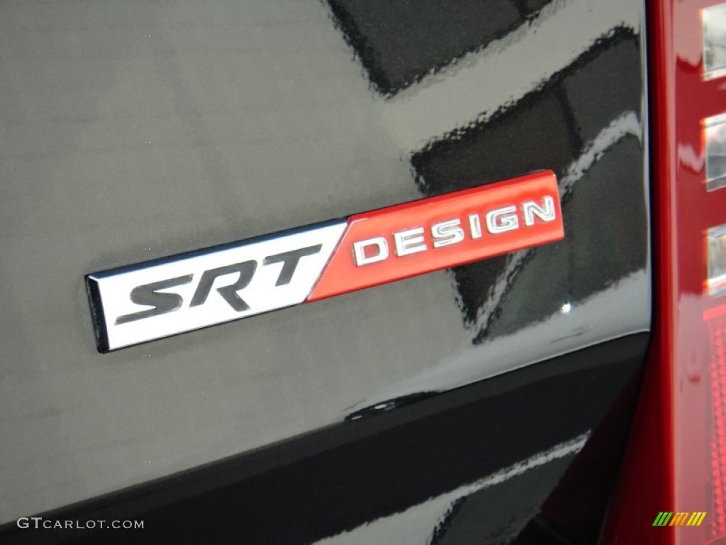 2007 Chrysler 300 C SRT Design Marks and Logos Photos