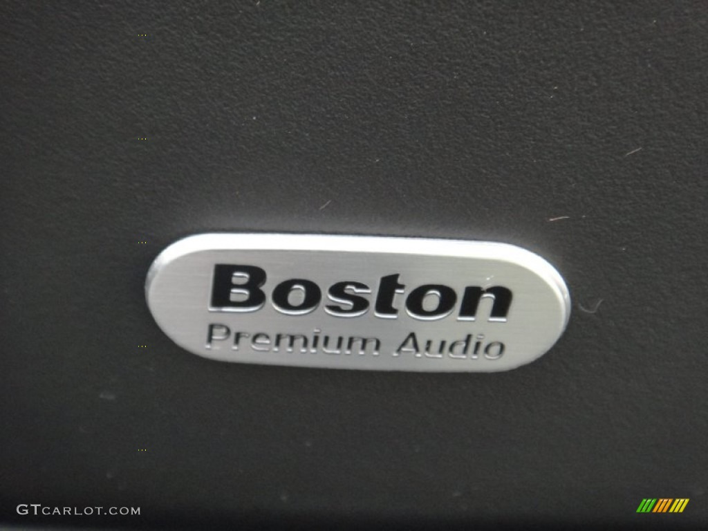 2007 Chrysler 300 C SRT Design Audio System Photo #78384839