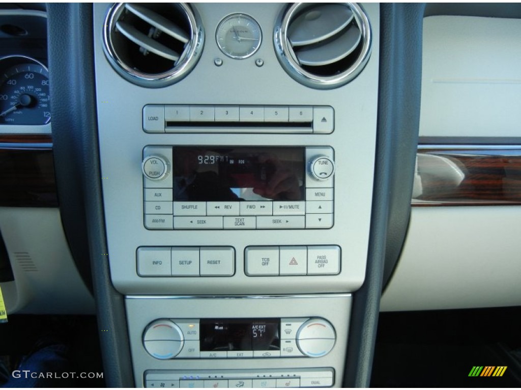 2007 MKZ Sedan - Merlot Metallic / Light Stone photo #22