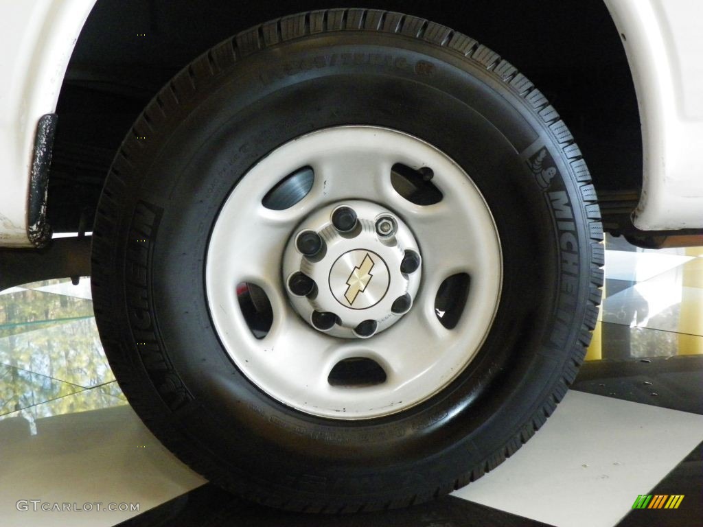2007 Chevrolet Express 3500 Extended Commercial Van Wheel Photo #78385465