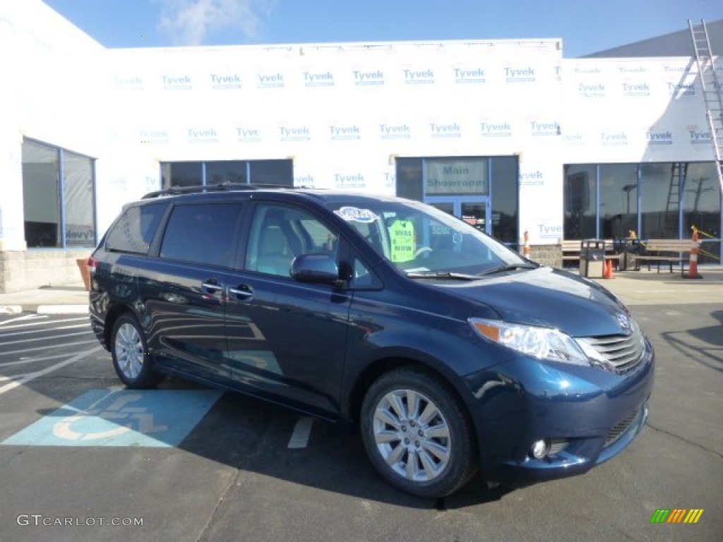 2011 Sienna Limited AWD - South Pacific Blue Pearl / Light Gray photo #1