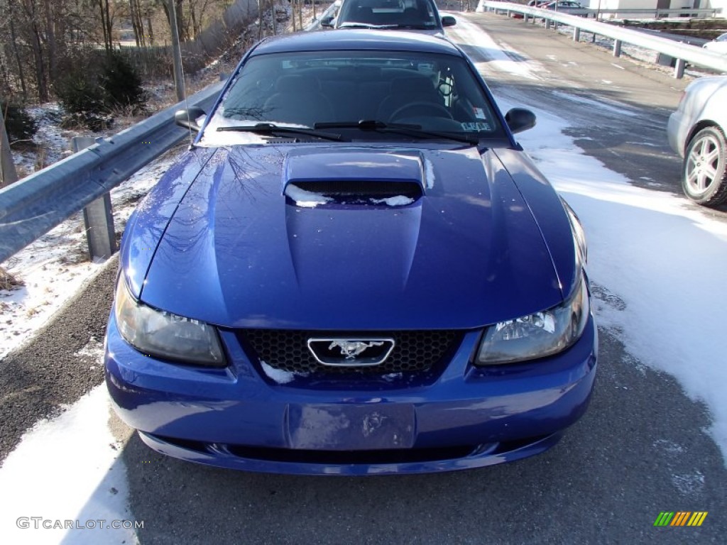 2003 Mustang V6 Coupe - Sonic Blue Metallic / Medium Graphite photo #2