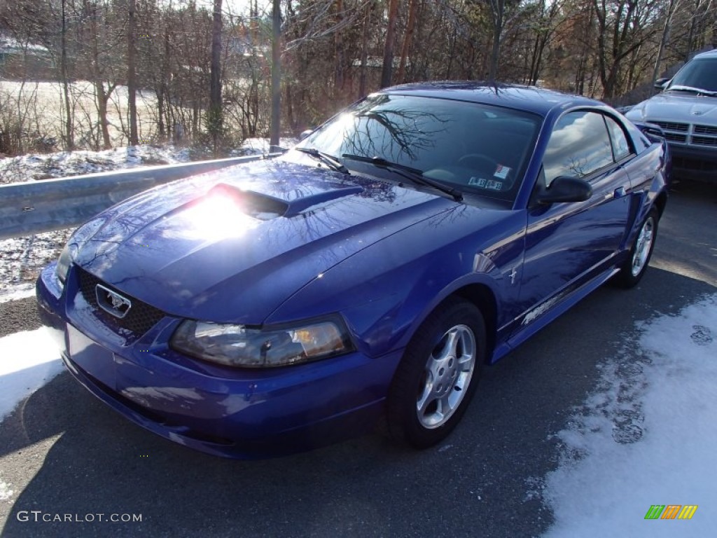 2003 Mustang V6 Coupe - Sonic Blue Metallic / Medium Graphite photo #3