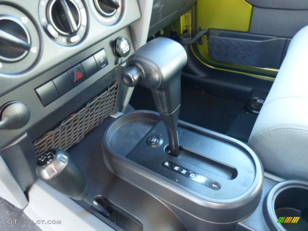 2008 Jeep Wrangler Unlimited Sahara 4x4 Transmission Photos
