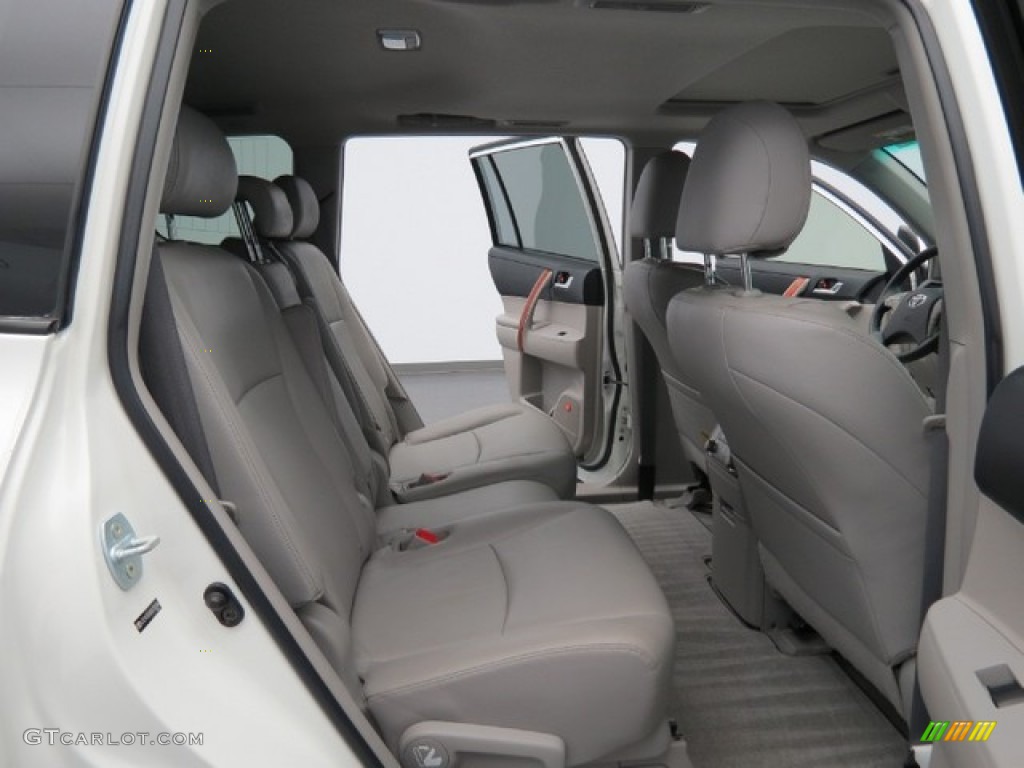 2010 Toyota Highlander Limited Rear Seat Photo #78392795