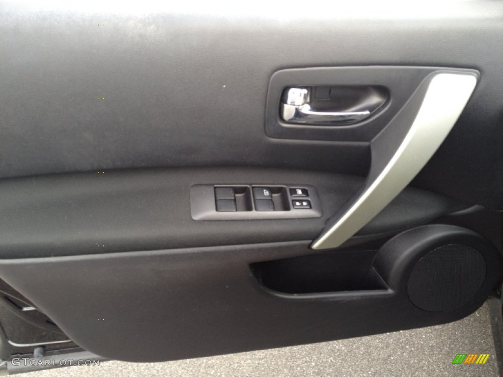 2011 Rogue SV AWD - Black Amethyst / Black photo #8