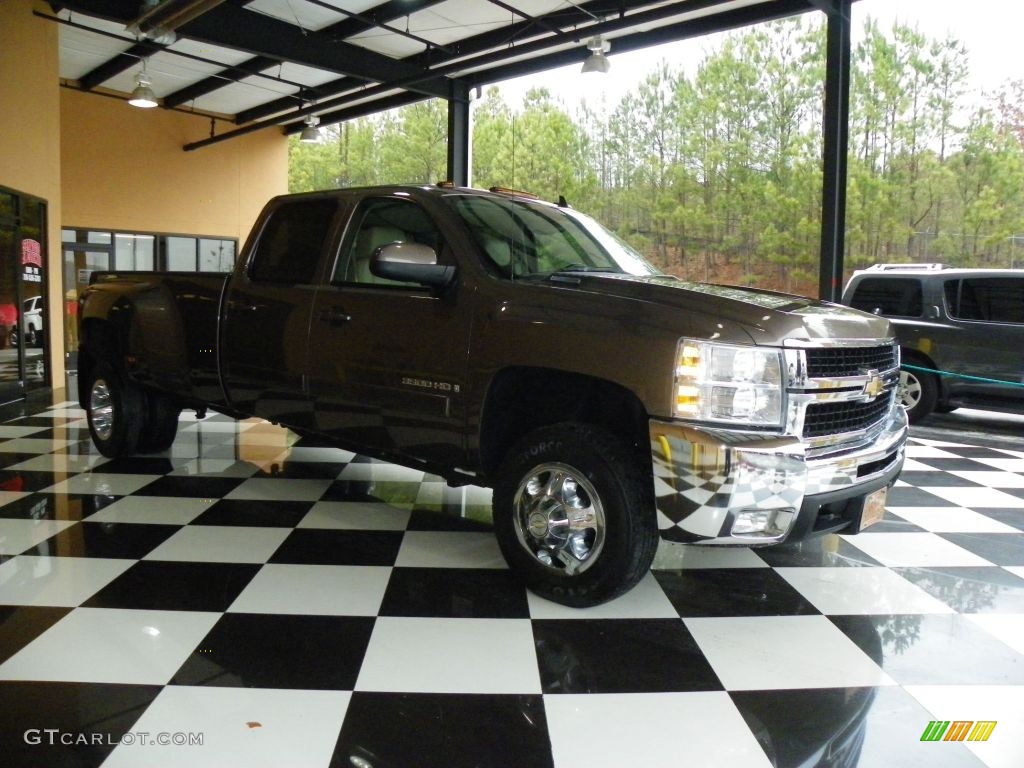 Desert Brown Metallic Chevrolet Silverado 3500HD