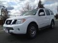 Avalanche White 2010 Nissan Pathfinder LE 4x4